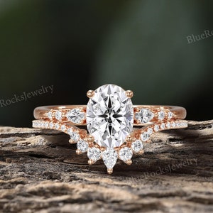 Vintage Oval Moissanite Engagement Ring Set,Rose Gold Bridal Ring Set,Unique Moissanite Wedding Ring,Art Deco Promise Ring Jewelry for Women