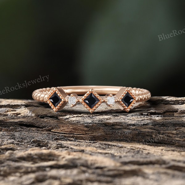 Delicate Black Onyx Wedding Band,Rose Gold Moissanite Wedding Ring,Antique Stackable Matching Ring, Anniversary Promise Ring,Gifts For Women