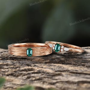 Couples Emerald Wedding Band Set,Handmade Rose Gold His And Hers Rings,Unique Green Gemstone Couples Promise Ring,Bridal Anniversary Gift