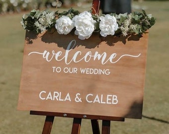 Rustic wedding welcome sign| Wood wedding signs| Wedding signs| Wedding Welcome sign| Wedding decor| Custom wedding sign|