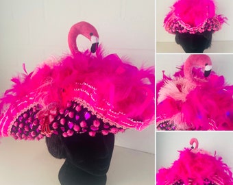 Tricorn carnival hat “Flamingo” with light
