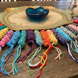 blumaroo springy toy blumaroo springy toy