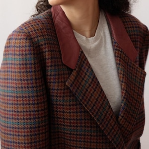 Wool and Leather Vintage Plaid Burgundy Blazer Jacket with Leather Collar – 80s Plaid Wool Karo Button-Up Jacket – Women’s XL Blazer