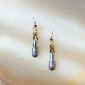 Vintage 90s Gold and Silver Dangle Drop Earrings