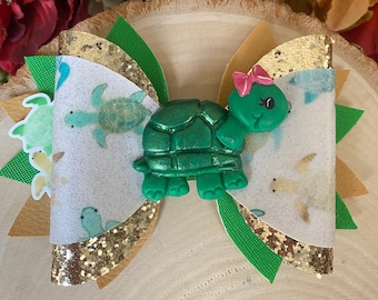 Turtle Hair Bow: Handmade Faux Leather Alligator Clip