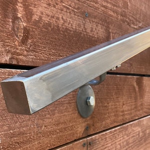 1.5x1.5 Metal Handrail, Raw, Straight Cut