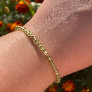 Peridot Bracelet, Dainty Sterling Silver or 14K Gold Filled Bracelet, Genuine Peridot Beaded Bracelet, Adjustable Gemstone Bracelet