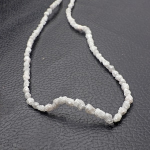 Perline di diamante grigio, perline di diamante grigio naturale, perline di diamante grezzo, perline da 8 pollici, dimensioni del filo 3,5-5,5 mm, perline di forma irregolare, per gioielli