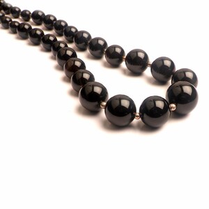 Black onyx necklace, beaded necklace, onyx necklace, round beads, smooth beads, 925 silver lock necklace, handmade necklace, silver necklace
