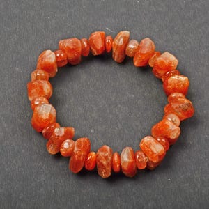 Sunstone bracelet, beaded bracelet, 7 inch bracelet, gemstone bracelet, stretchable bracelet, birthday bracelet, natural sunstone bracelet