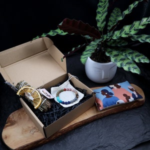 CHAKRA BALANCING Kit | Self Love Gift | Help with Balancing Chakras | Gift contains Chakra Bracelet, Pine Sage, Lavender Pillow Handmade