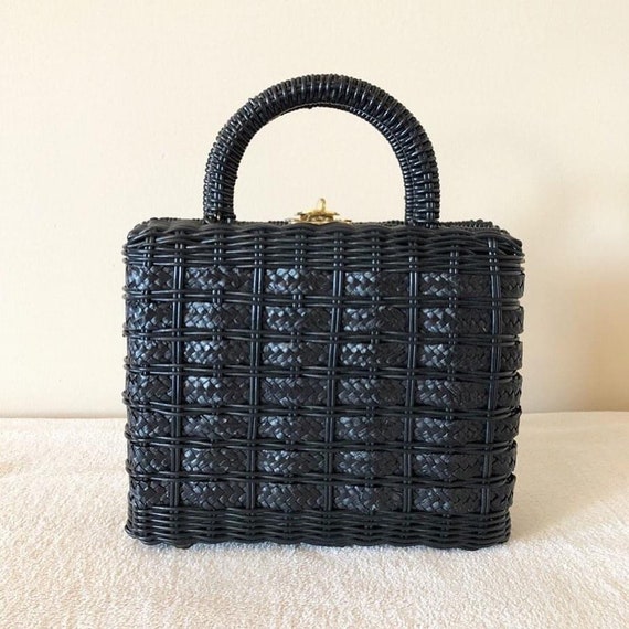 Benchmade Wicker Bag
