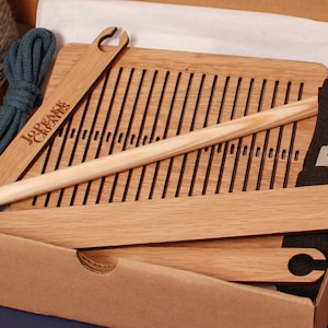 Small Loom Weaving Kit: Oak, Back Strap loom.
