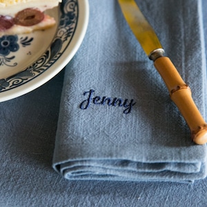 Personalized napkin names - embroidered napkin Christmas - personalized napkins for wedding - linen napkin personalized