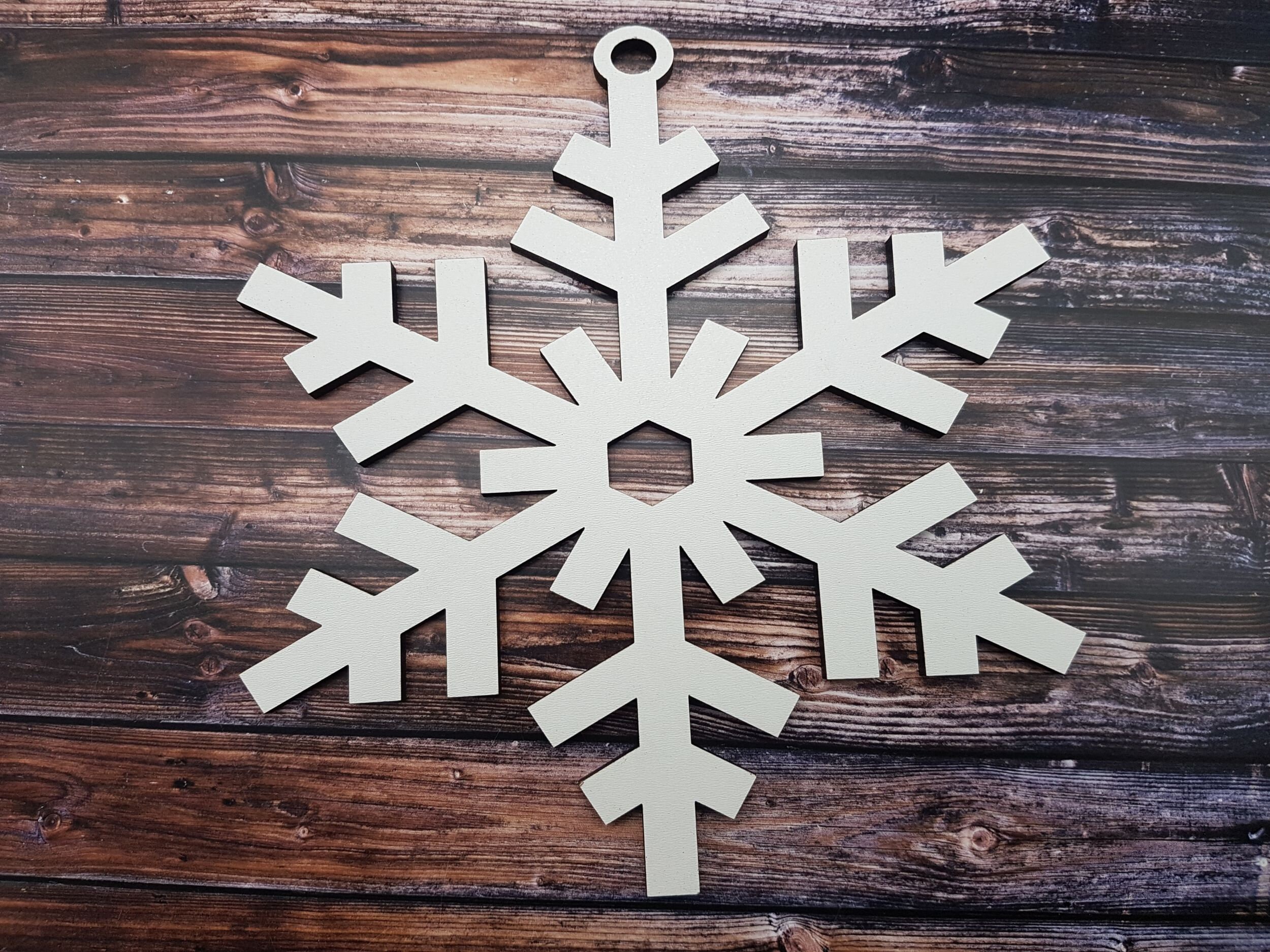 240 Stück Holz-Schneeflocken-Deko – 2 Cm Durchmesser, 8 Verschiedene Formen, Für Weihnachtsbasteln