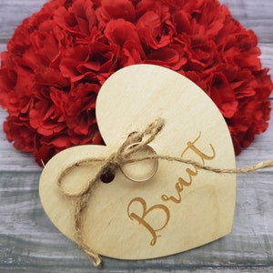 Ringkissen Hochzeit Holzherz - Braut/Bräutigam