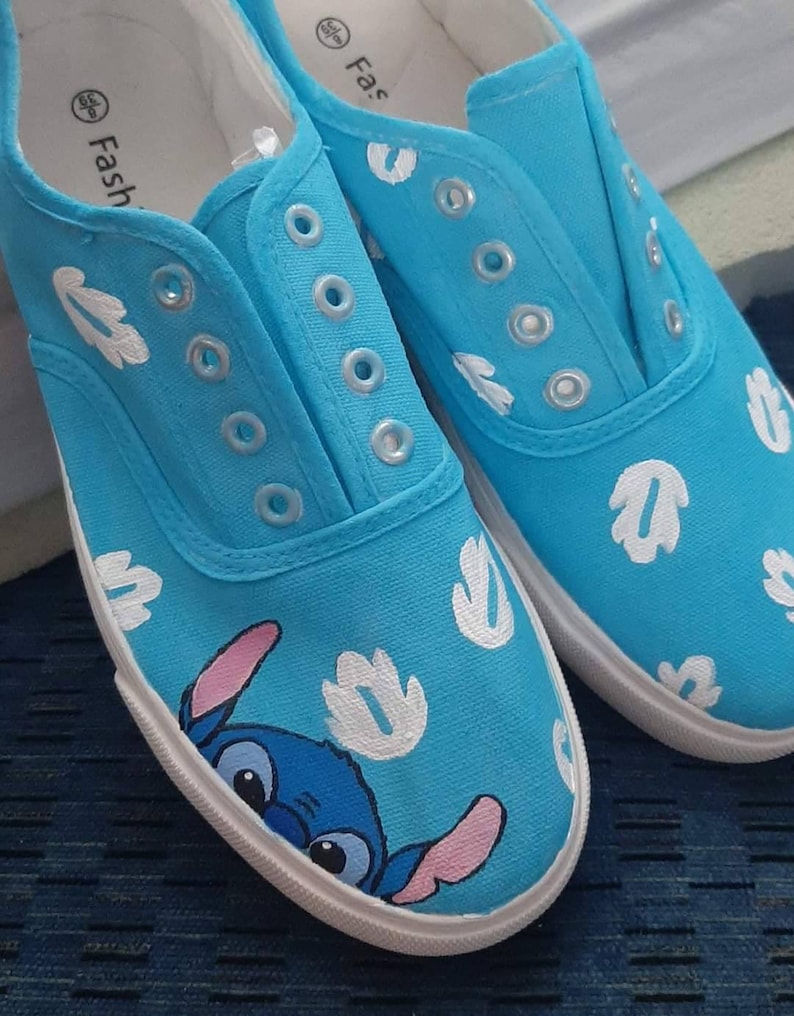 Hand Painted Lilo and Stitch Shoes - Etsy