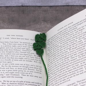 Leaves Crochet Bookmark, Ivy, Handmade Bookmark, Lace Bookmark