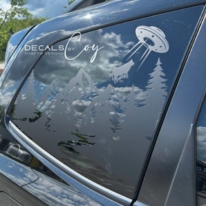 UFO Cow Beaming Down Vinyl Decal – Compatible with Forester-Style Vehicles (2009–2025), Durable Quarter Window Sticker for a Fun