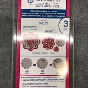 Spellbinders S5115 - Round About - Cut Fold Tuck - Shapeabilities Die - Cut/Emboss/Stencil - Nouveau dans l’emballage
