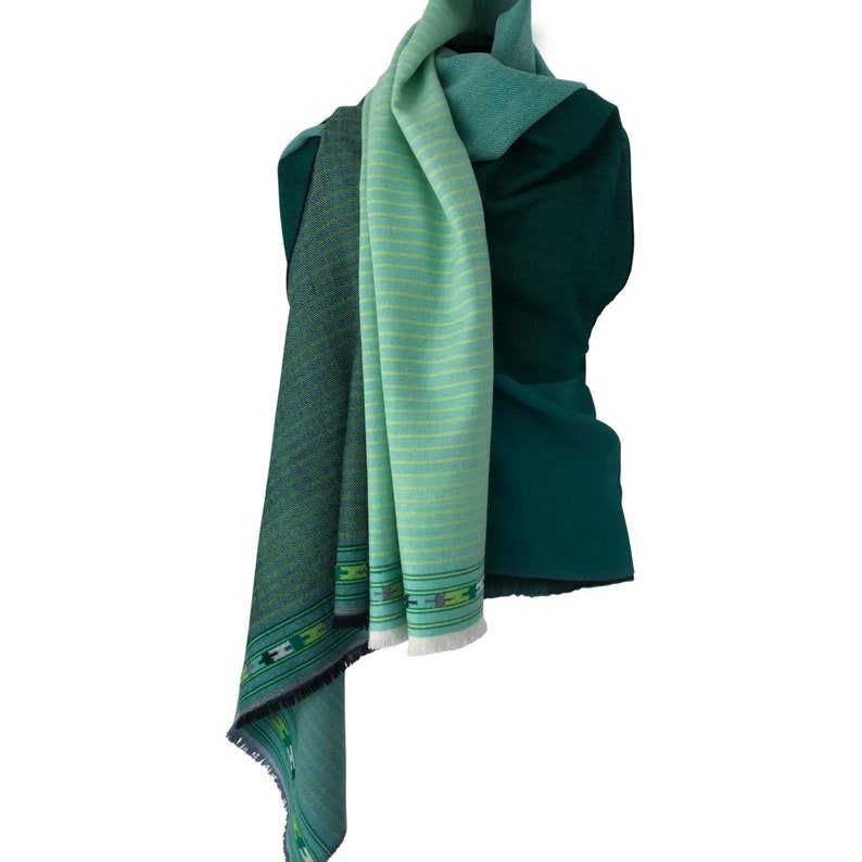 Light Wool Cape Fusion Green image 10