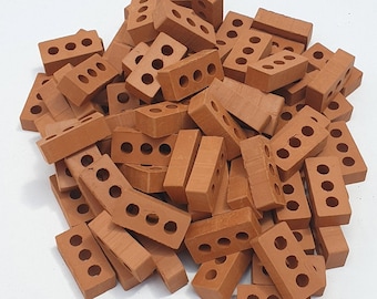 Miniatur-Steine. Perforierte rote Backsteine 25 mm. (90u.)