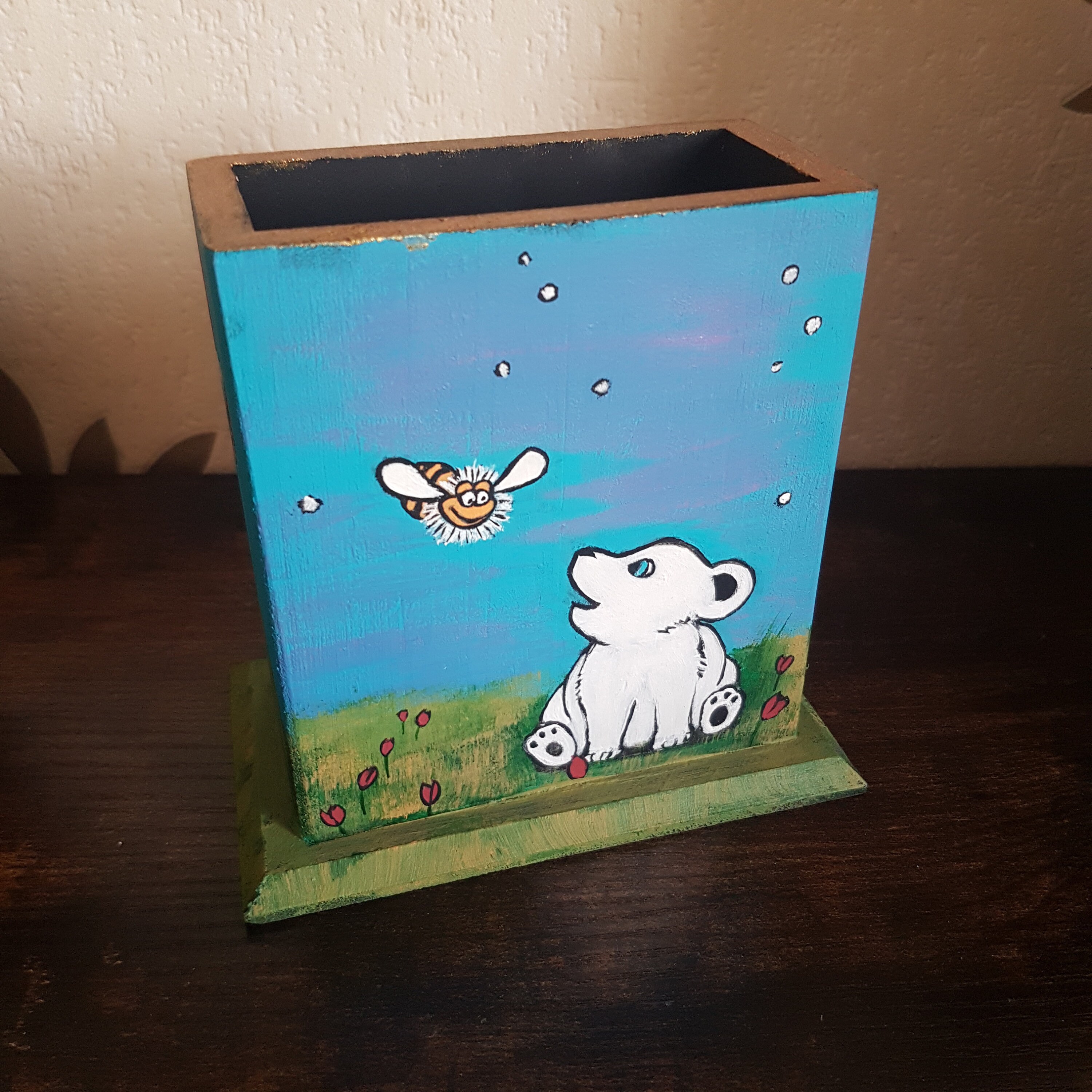 L'ourson et L'abeille