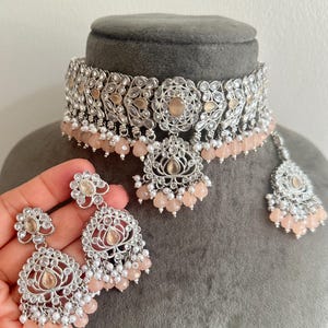Gg Beautiful Siver Peach Imitation Polki Jewellery Set(10)