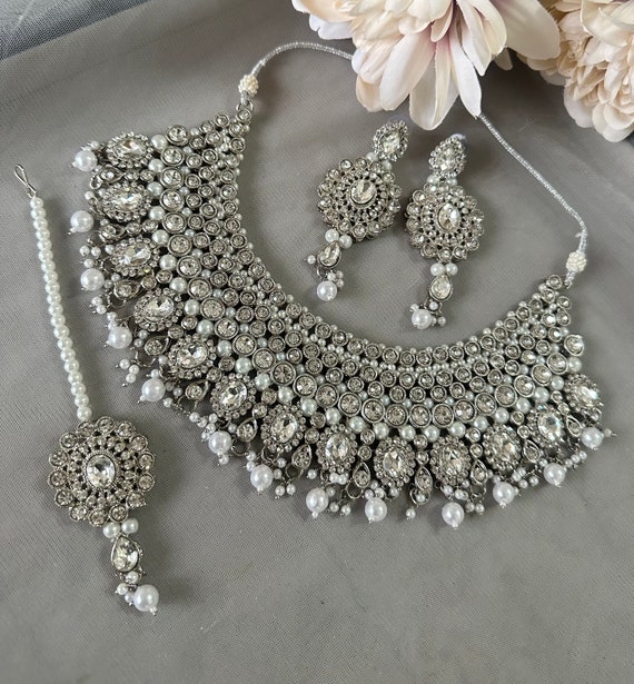 Pearl imitation on sale jewellery set