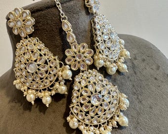 Lightweight Imitation Earrings tikka set
