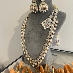 Collar de imitación Polki Rani Haar con pendientes Jhumka Tikka Set