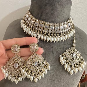 Gg Beautiful Imitation Gold Base With Clear Stones Reverse AD Polki Stones Beads Jewellery Set (12)