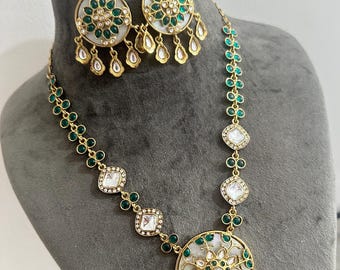 イミテーションクンダンジュエリーセット：グリーン＆ホワイトストーン