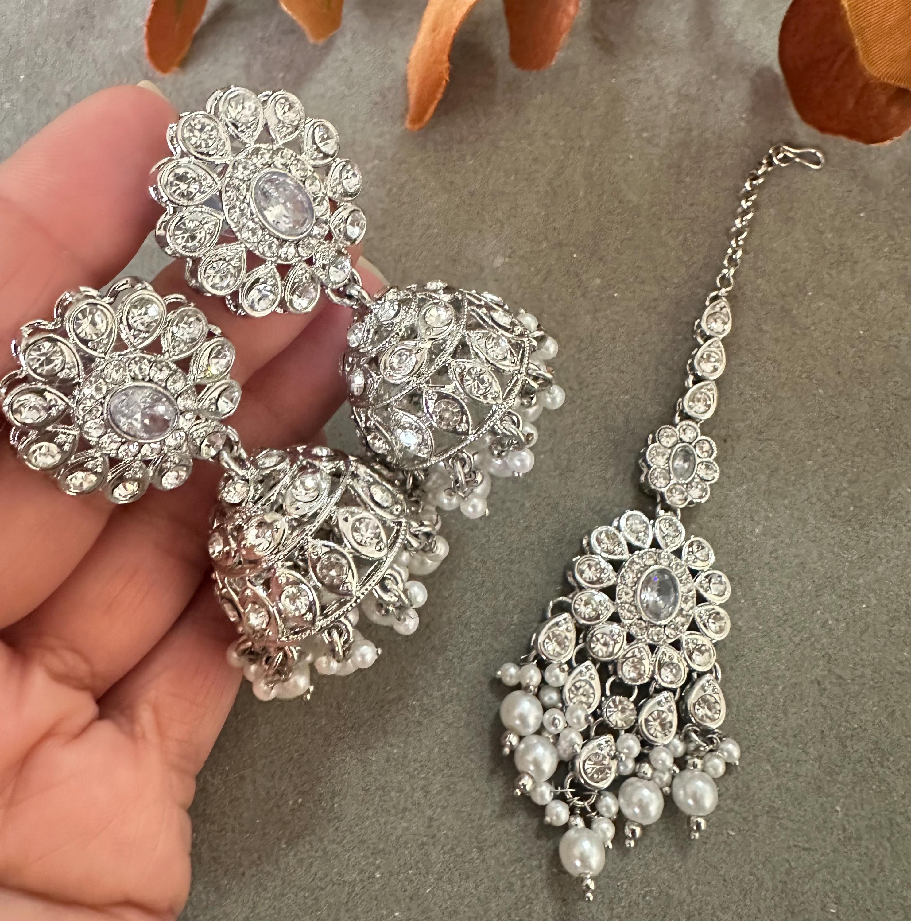 Maang Tikka Set Tikli Earrings Set Buy White Stone Tikka Online In