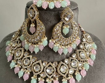 Gg Beautiful Imitation Kundan Jewellery Set