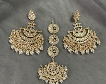 Gg Beautiful Imitation Dabi Kindan Beads Earring Tikka Set