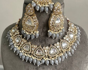 Gg Beautiful Imitation Kundan Jewellery set