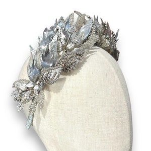Embroidered coronation silver crown Kate leaves royal tiara Catherine laurel wreath design leaf fascinator Goddes headpiece Greek hairpiece