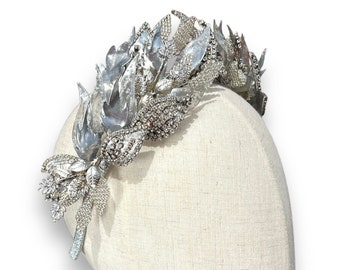 Corona de plata de coronación bordada Kate deja tiara real Catherine laurel corona diseño hoja fascinador Goddes tocado griego postizo