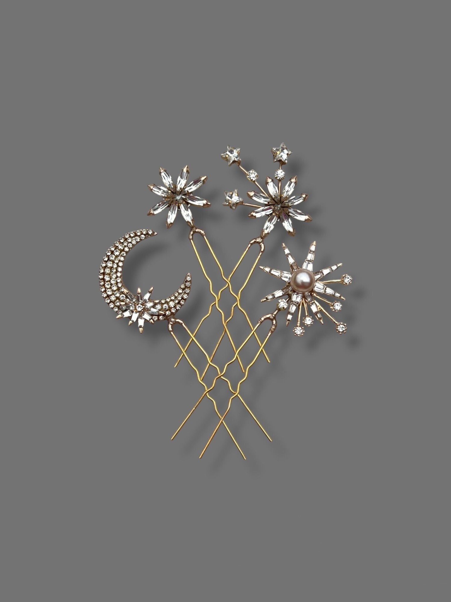Celestial crystal hairpins set bridal star hair jewelry wedding headpiece moon accessories for brides space hairpiece galaxy clip shine comb