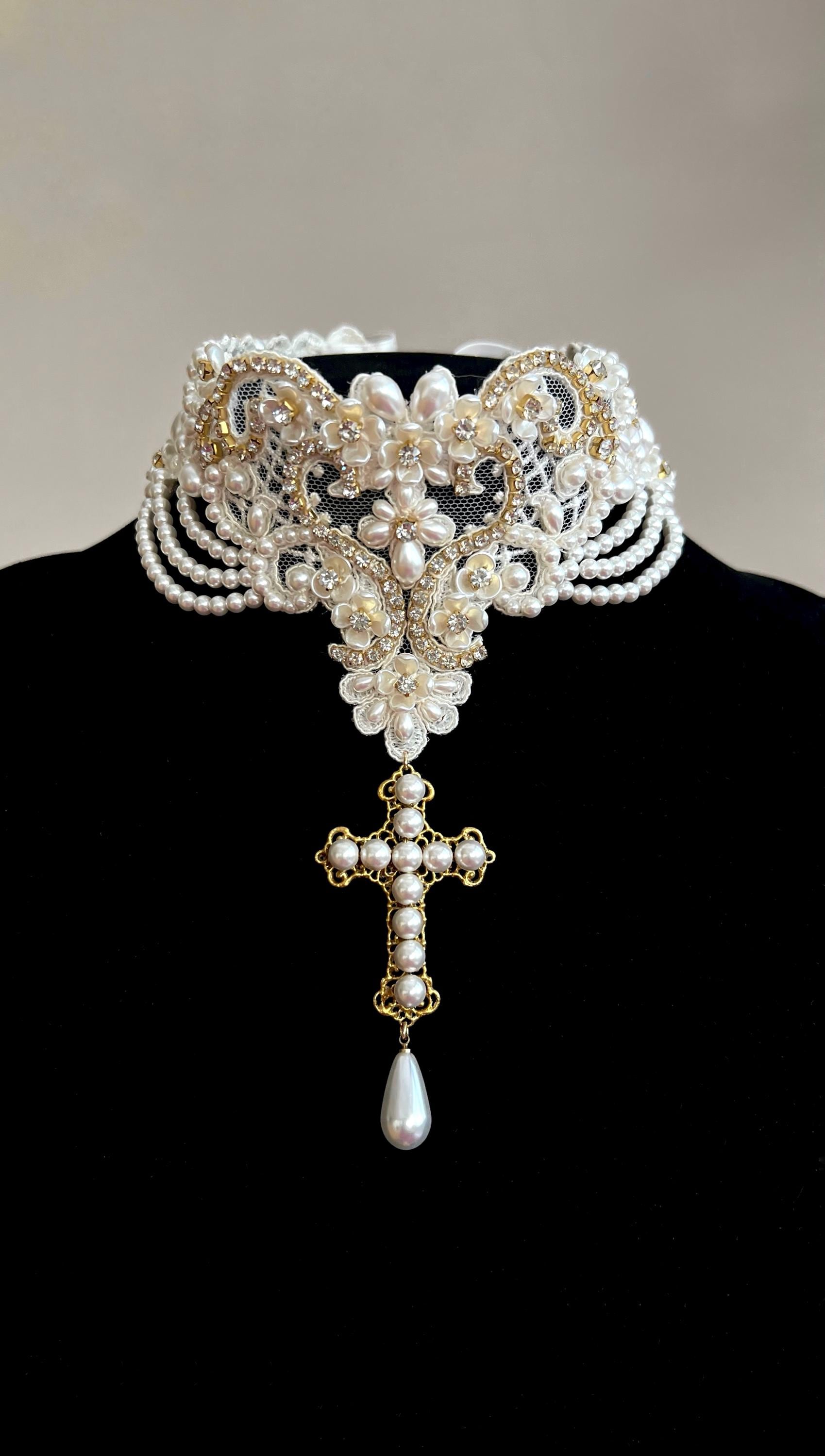 Choker di perle in pizzo bianco: collana da sposa fatta a mano - Italia Choker di perle in pizzo bianco: collana da sposa fatta a mano - Italia