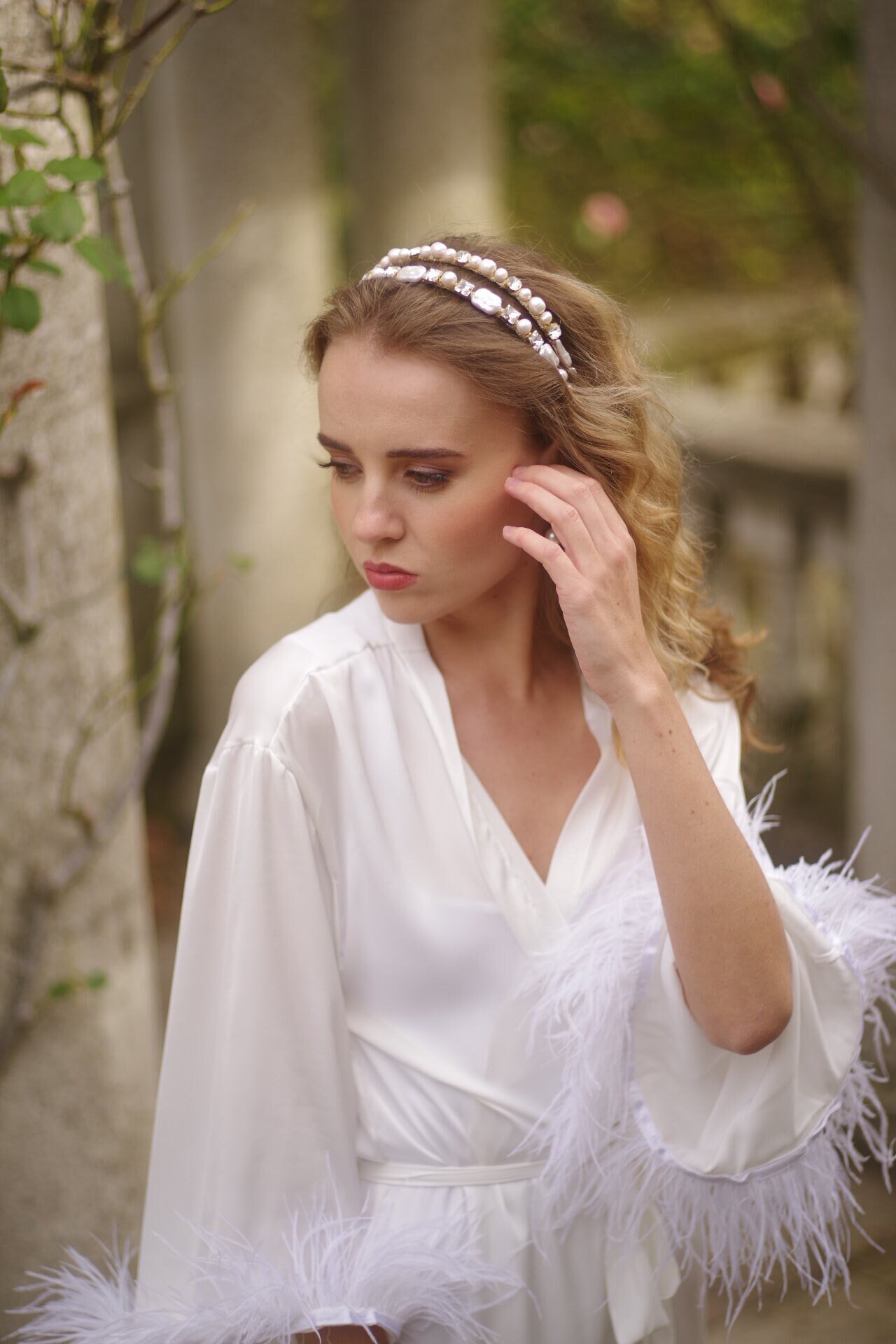 Crystal Pearl Headband Women Rhinestone Baroque Vintage Wedding Bridal Accessori S6bbd0ddf844843b88fcad77195db2  main image 2