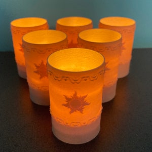 Tangled Lantern Tea Lights - Rapunzel’s Floating Lights - Six tan 3D printed lanterns with white LED tea lights. Natural wood look!