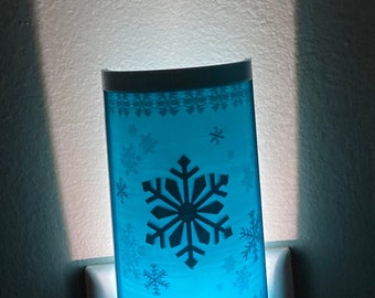 Snowflake night light - inspired by Frozen - 3D printed blue night light with auto on/off sensor and warm white LED