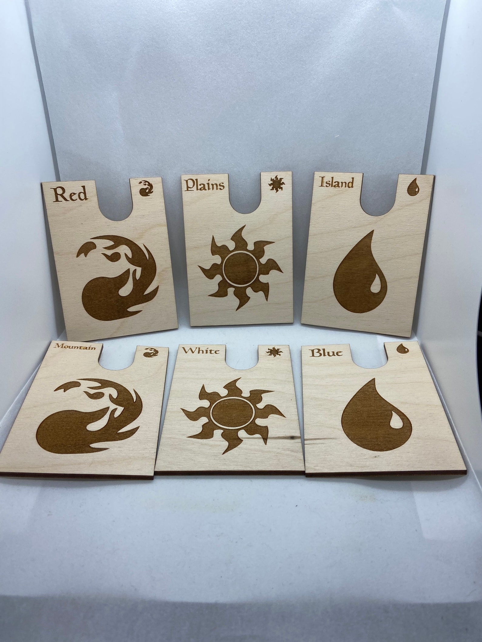 Magic the Gathering Wooden Laser Cut and Engraved Card Divider - Etsy