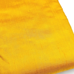 Tessuto 100% seta grezza scintillante, tessuto di seta dupioni. Tessuti scintillanti dorati.