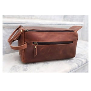 Full-Grain Buffalo Leather Toiletry Bag: Personalized Dopp Kit