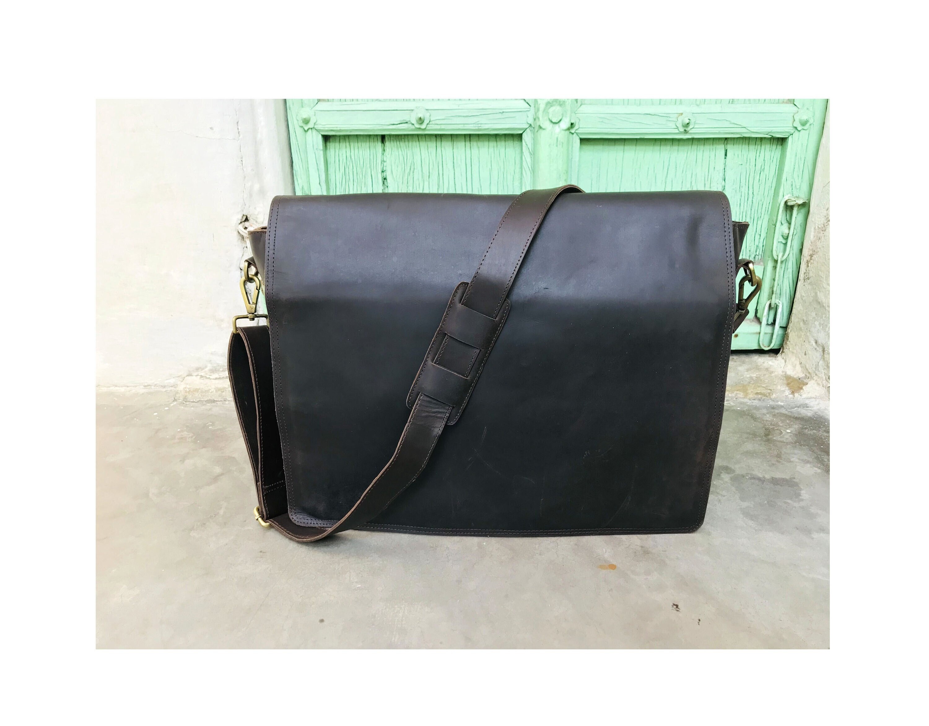 Vintage Rustic Leather Bag | Rugged Black