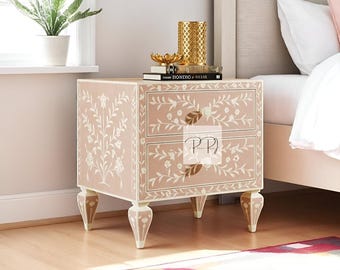 Mesita de noche con incrustaciones de hueso: mesita de noche con diseño floral en rosa ruborizado, muebles indios hechos a mano