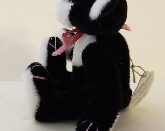 T Frasier Tan Bear Wuzzie T F Wuzzies Collection Vintage Boyd\u2019s Bear /& Friends Ornament Style 595903